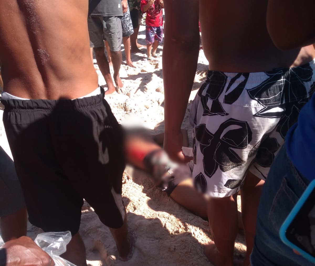 Photo of Policial penal atinge homem suspeito de roubo em Ipanema BN