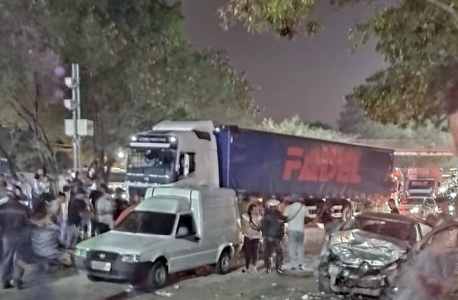 Photo of Acidente deixa 3 mortos e 2 feridos na Avenida Brasil,  BN