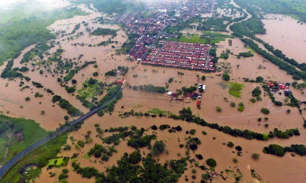 Photo of Mortos em enchentes na Bahia chegam a 20; campanhas buscam doações  BNRJ