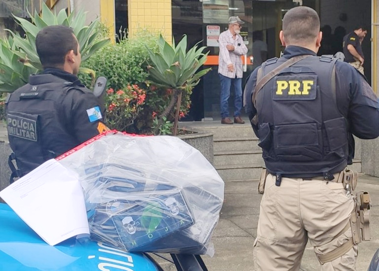 Photo of PRF e PM prendem homem com 12kg de cocaína em Mangaratiba  BNRJ