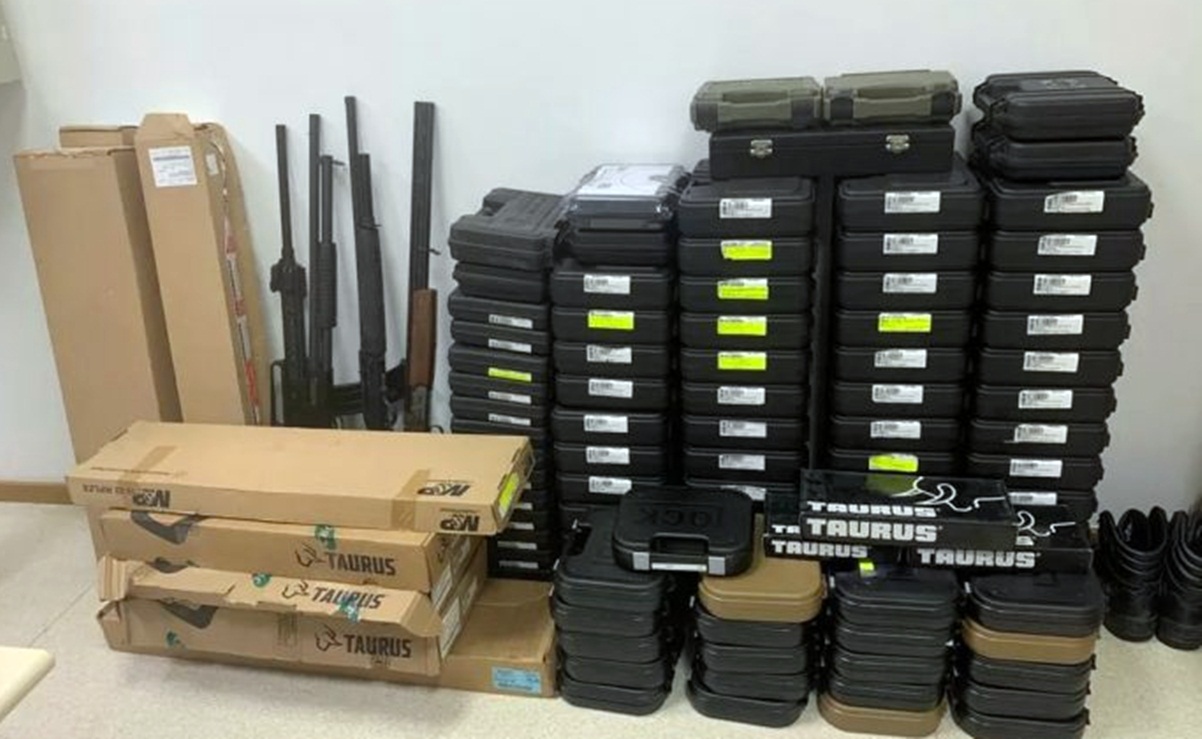 Photo of Em fiscalização em loja de Niterói Polícia e Exército apreendem 110 armas de fogo  BNRJ