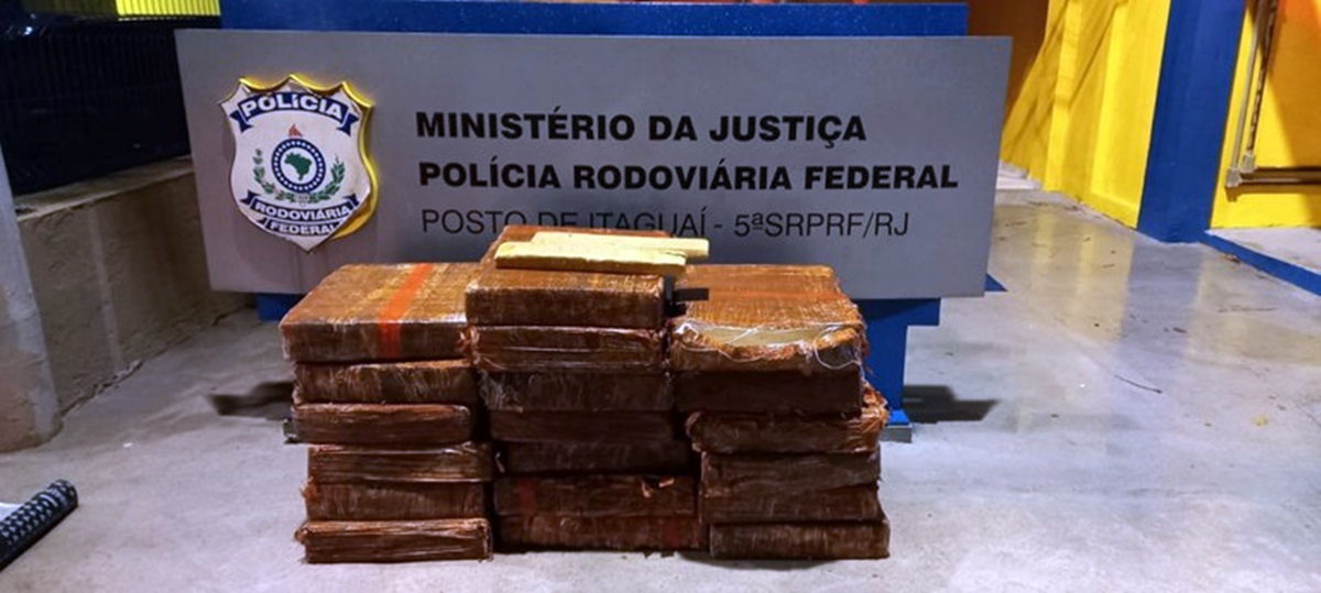 Photo of Polícia Rodoviária Federal apreende 378 quilos de maconha  l PRF l  Banca de Noticias