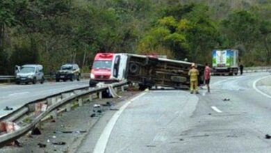 Photo of Três mortes em acidente com van na BR-040 em Petrópolis  l Bnrj
