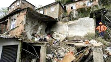 Photo of Desabamento de casa no Rio Comprido mata idosa  de 60 anos  l  BNRJ
