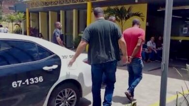 Photo of Pastor evangélico é preso acusado de estuprar fiéis e enteadas, no Rio   l  BNRJ