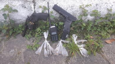 Photo of Troca de tiros termina com armas e drogas apreendidas em Maricá