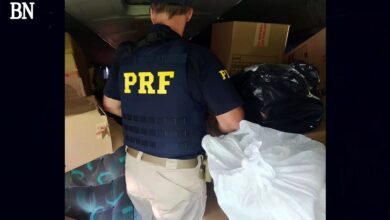 Photo of Polícia Rodoviária Federal apreende grande carga de calçados falsificados em Areal/RJ  l  Banca de Noticias RJ