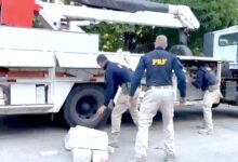 Photo of Polícia Rodoviária Federal apreende mais de duas toneladas de maconha na Rodovia Presidente Dutra